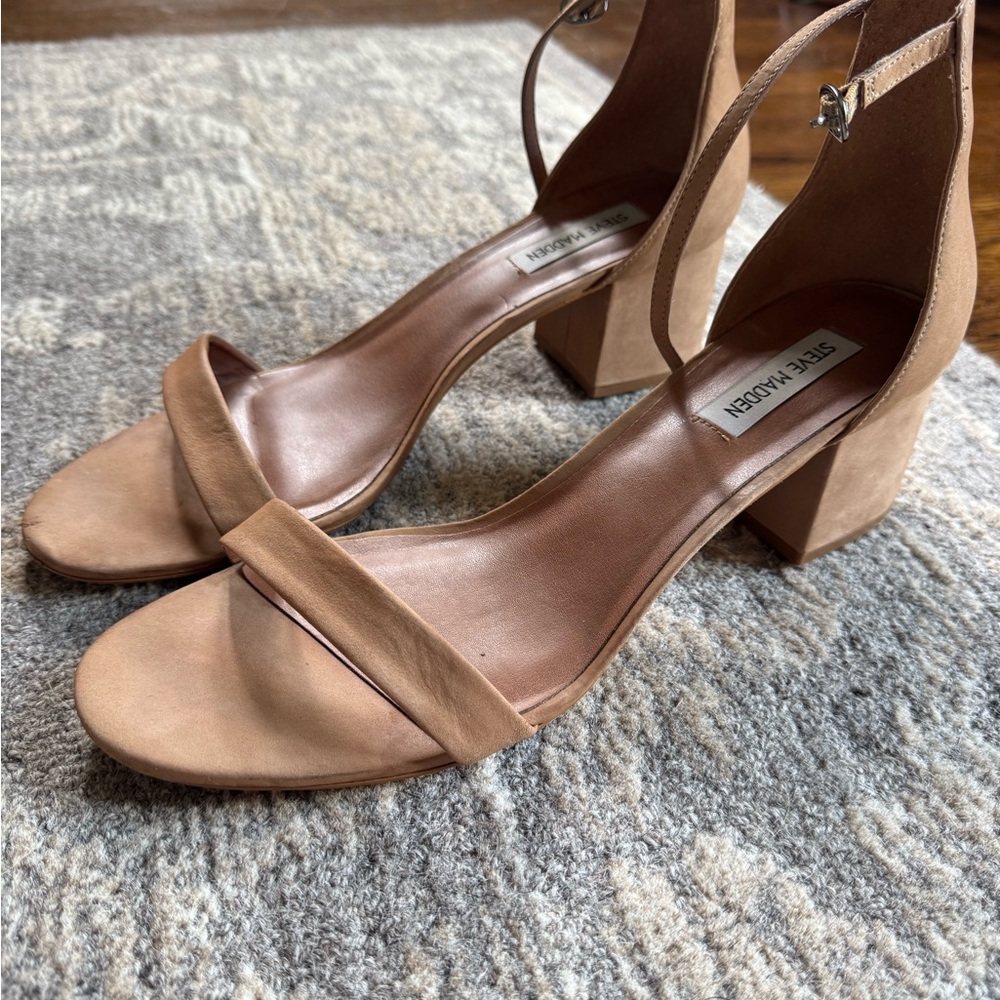 Steve Madden Tan Block Heel Sandals